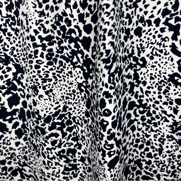 MEDIUM HILARY RADLEY LEOPARD PRINT BLOUSE ANIMAL SHORT SLEEVE LIGHTWEIGHT - Picture 7 of 11